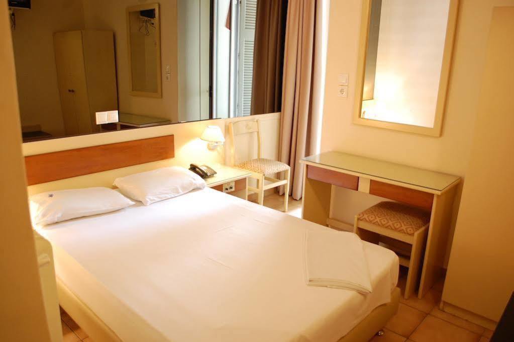 Hotel Platon Athén Kültér fotó
