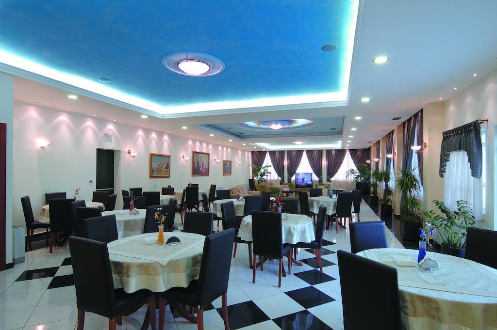 Hotel Platon Athén Kültér fotó
