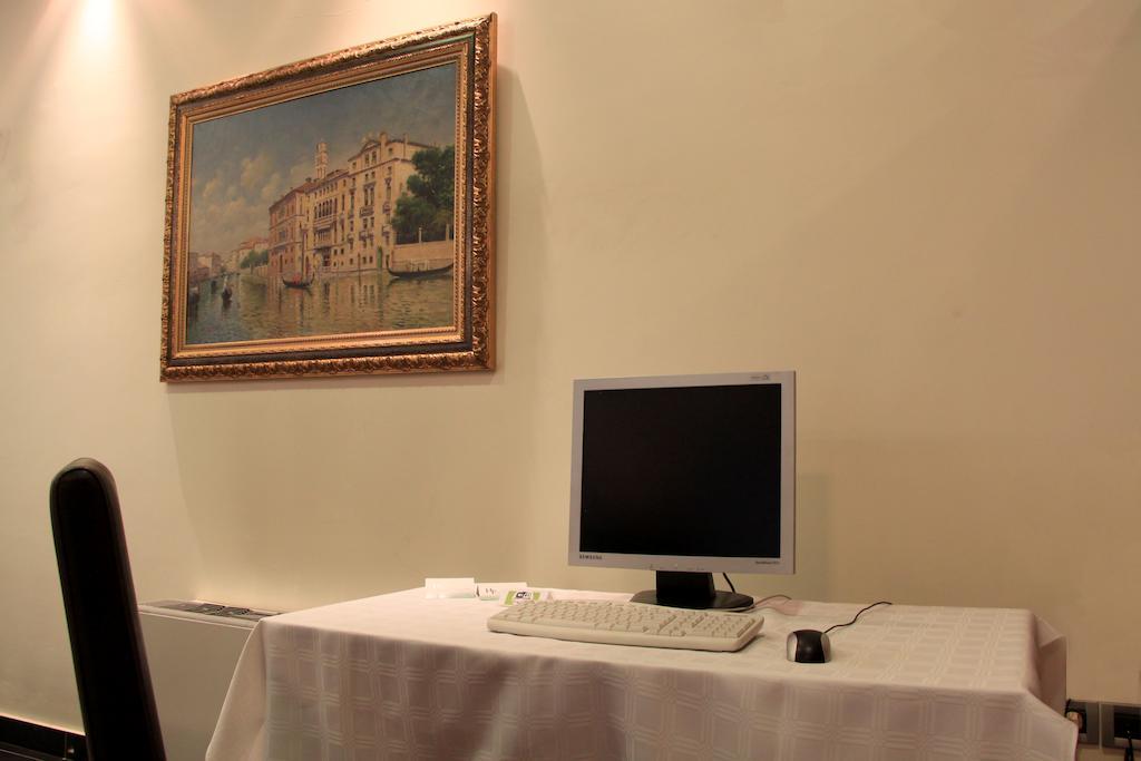 Hotel Platon Athén Kültér fotó